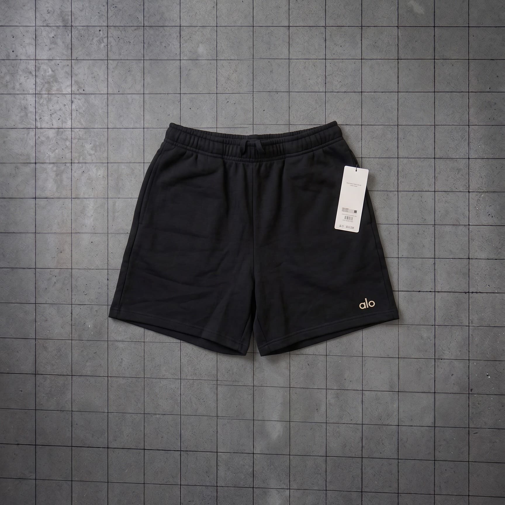 Short Alo - View 1